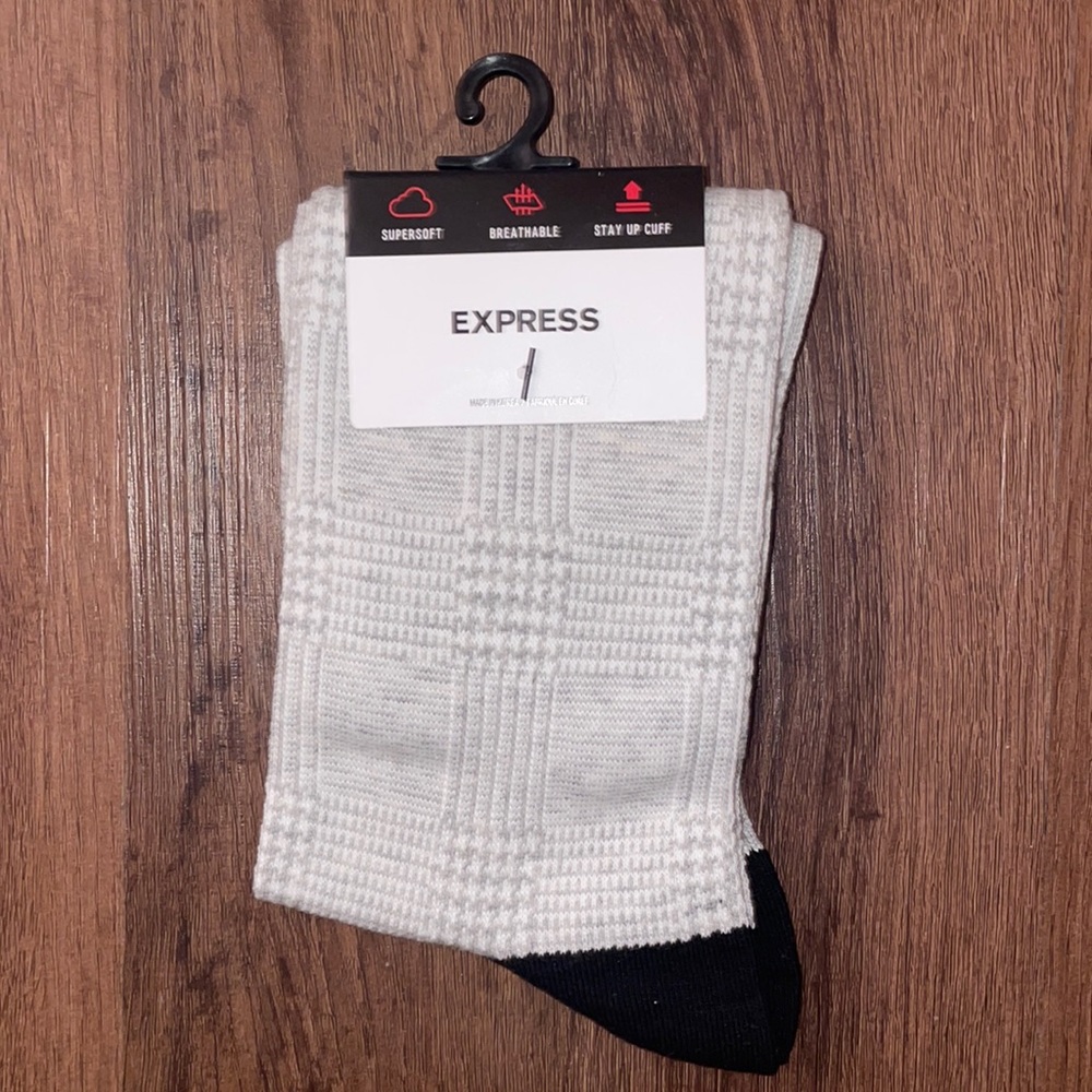 Express Men’s Mini Houndstooth Gray Dress Socks